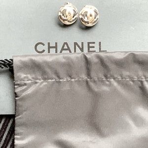 Authentic CHANEL Silver 06 Cruise line earrings